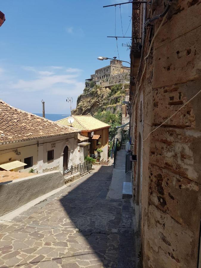 B&B Il Vicolo Di Pizzo Экстерьер фото