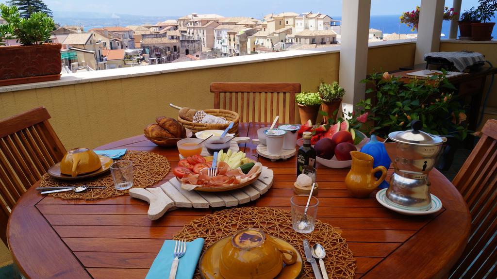 B&B Il Vicolo Di Pizzo Экстерьер фото